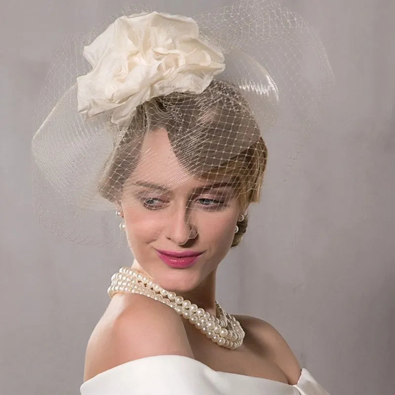 EE 2362 spring on New England network yarn hat female British socialite party hat