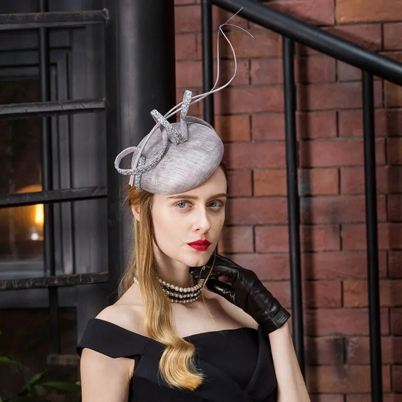 EE 2392 summer new travel elegant British yarn ostrich rod feathers small female summer hat hat