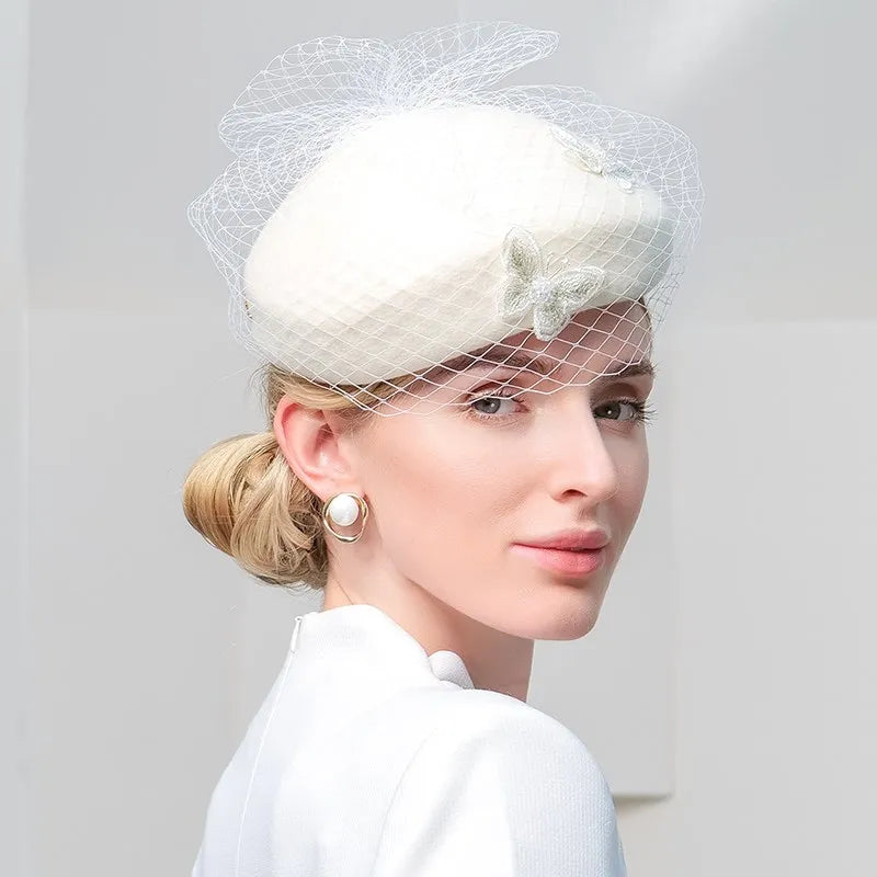 EE 3141 new winter white gauze restoring ancient ways British hat white wool beret female butterfly in the winter