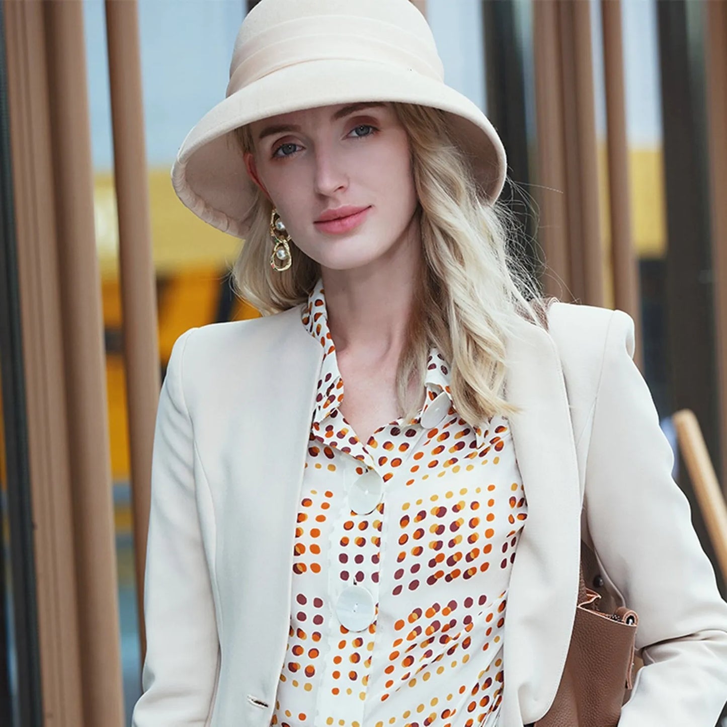 EE 5021 Autumn and Winter New Trendy Brand Retro Woolen Women's Hat Elegant English Top Hat Suitable for Round Face Wool Hat