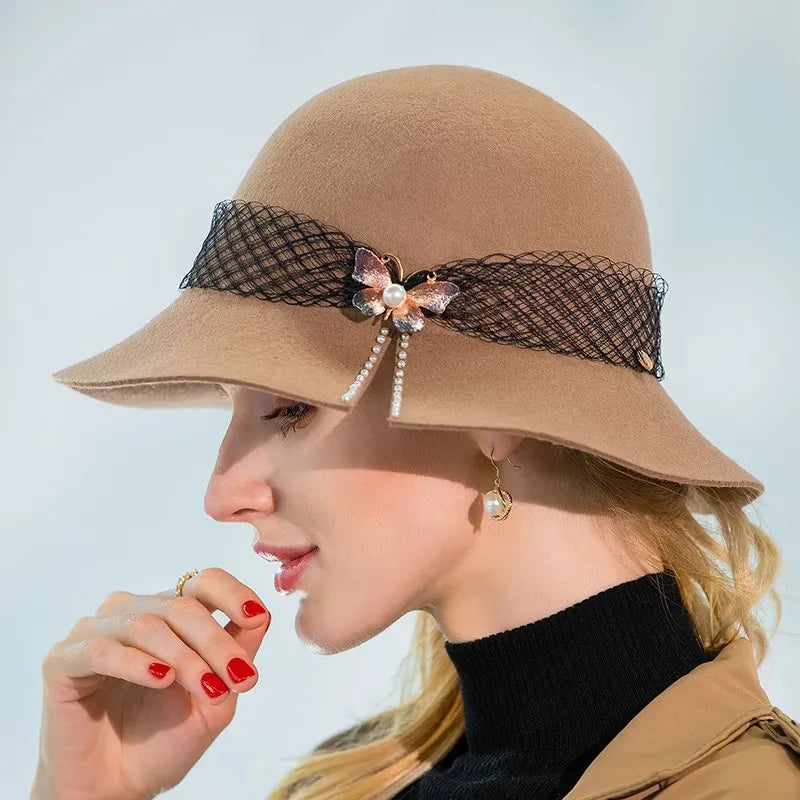 EE 5082 Autumn and Winter Top Hat Versatile and Elegant Hat for Women