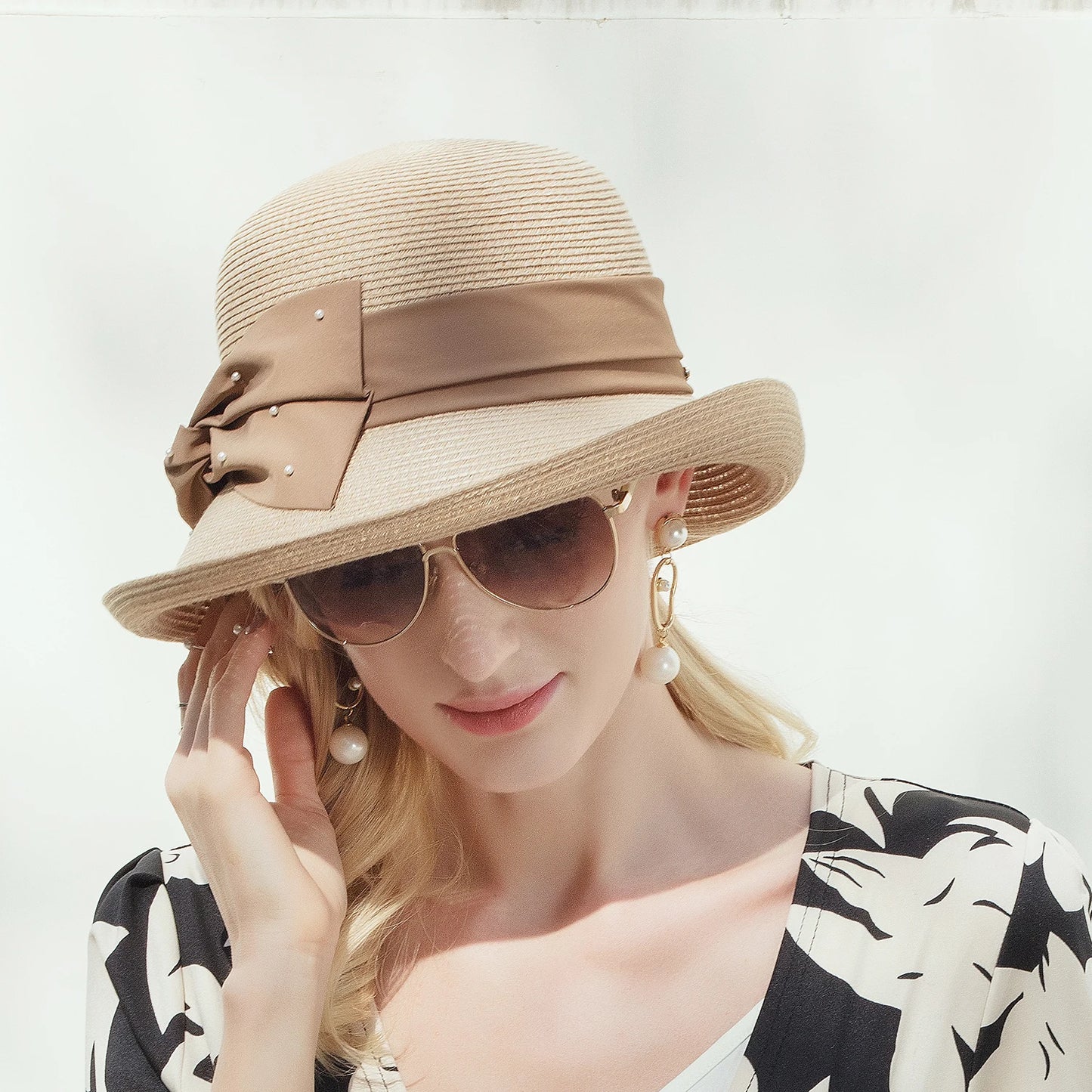 EE 7075 Summer/Original Design/Stylish/Daily Wear/Bowknot/pearls/ribbon/Fascinator/Sun Protection/Sunbonnet/Straw Hat