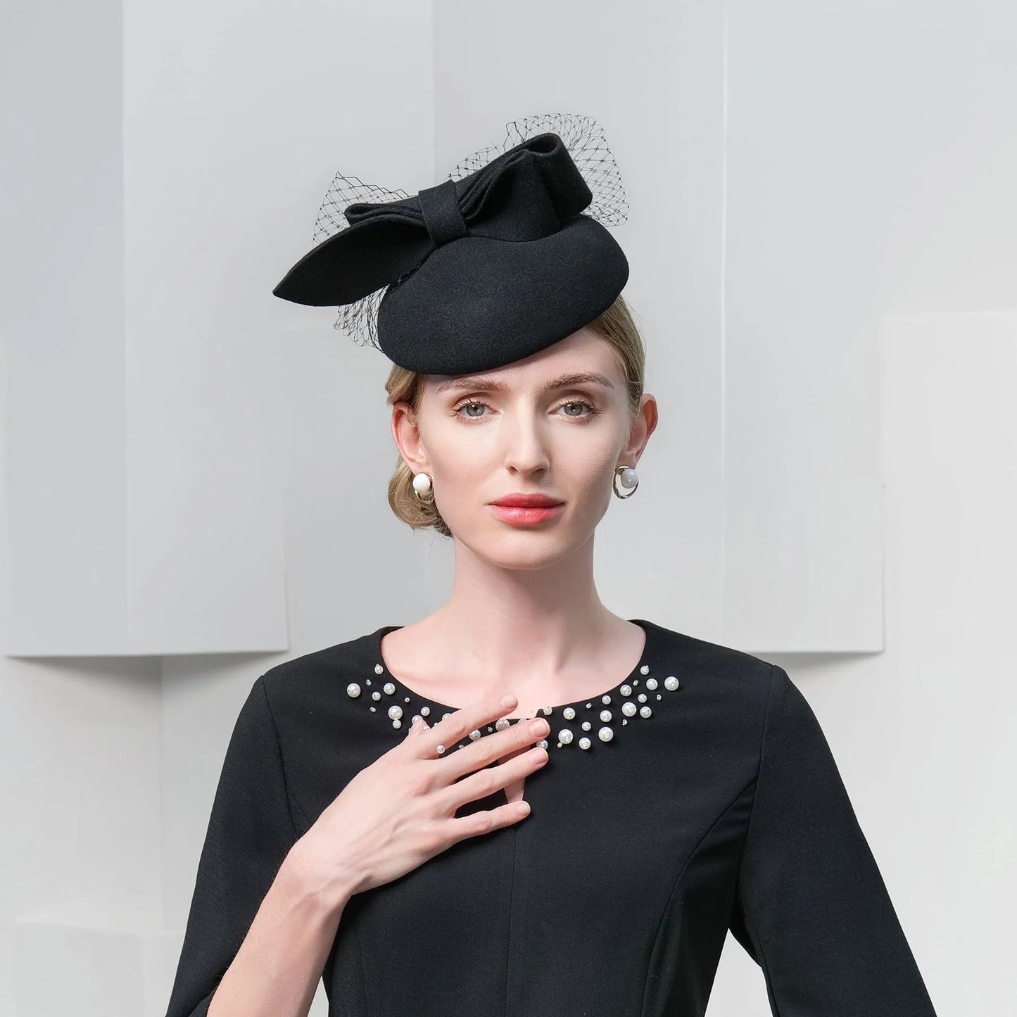 EE3130 new winter sweet bowknot small wool hat elegant female winter joker cloth hat