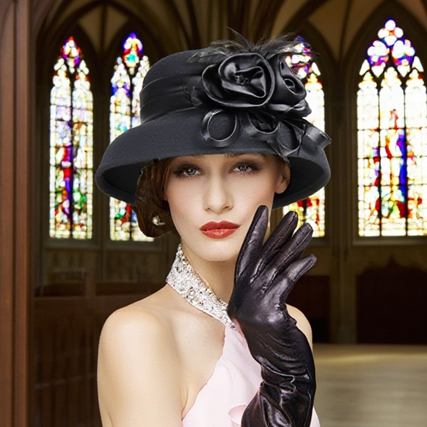FADVES Vintage 1920s Style Wool Cloche Hat, Black with Satin Flower, Church Derby Fascinator, Feather Accent 8005