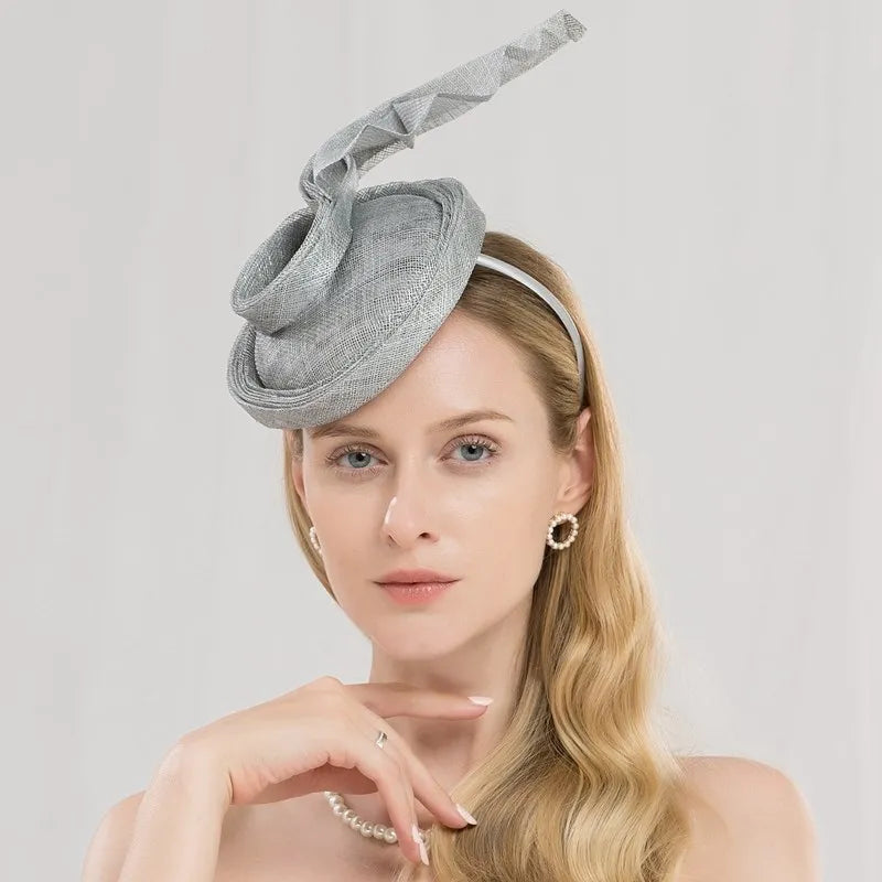 EE 2217 the party hat with a thin hair hoop royal elder sister small fan hat female British socialite party hats