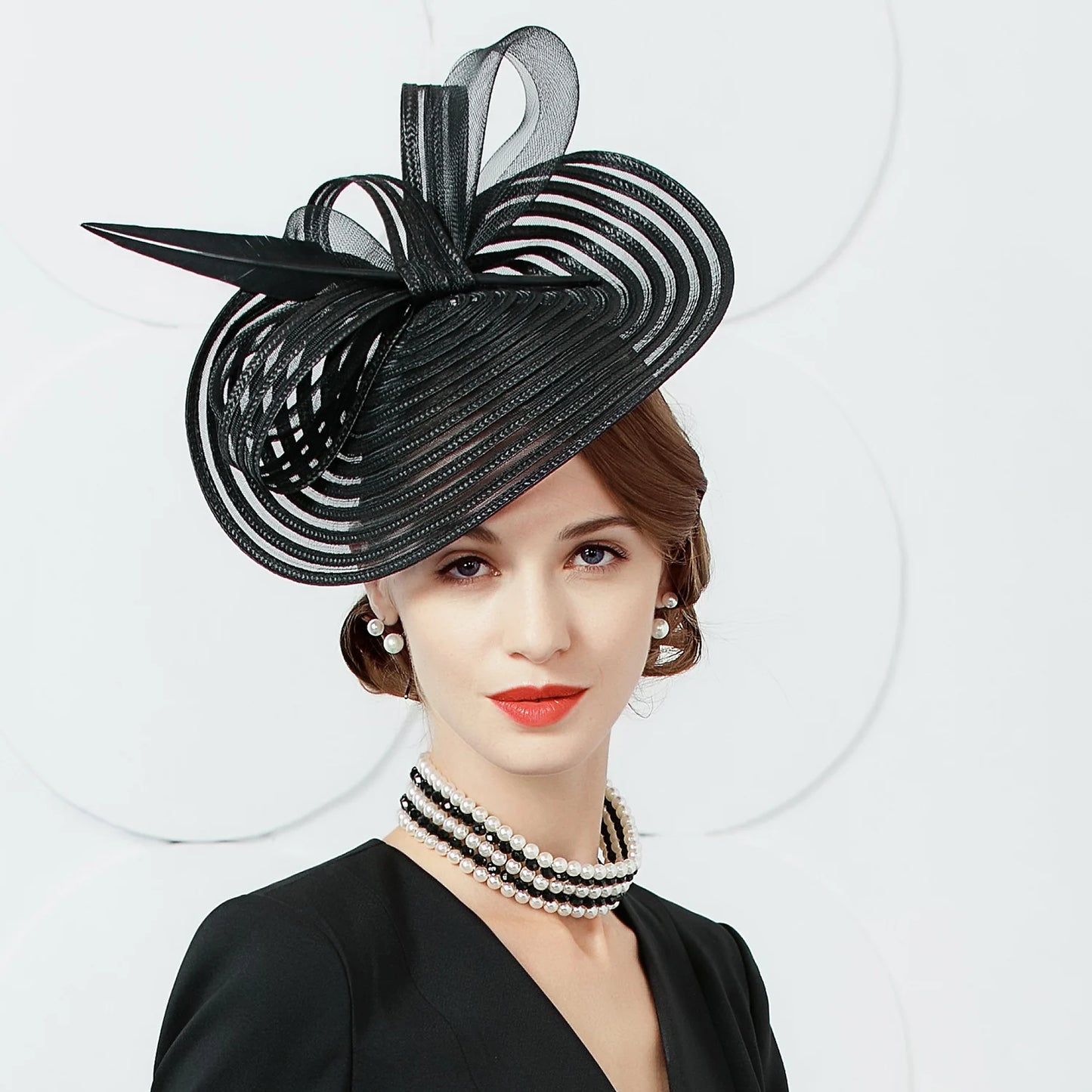 EE 2231 Spring and Summer/Bowknot/Sinamay/Elegant Feminine Style/birdcage veil/Special Occasion/Tulle Fabric Hats Headpiece