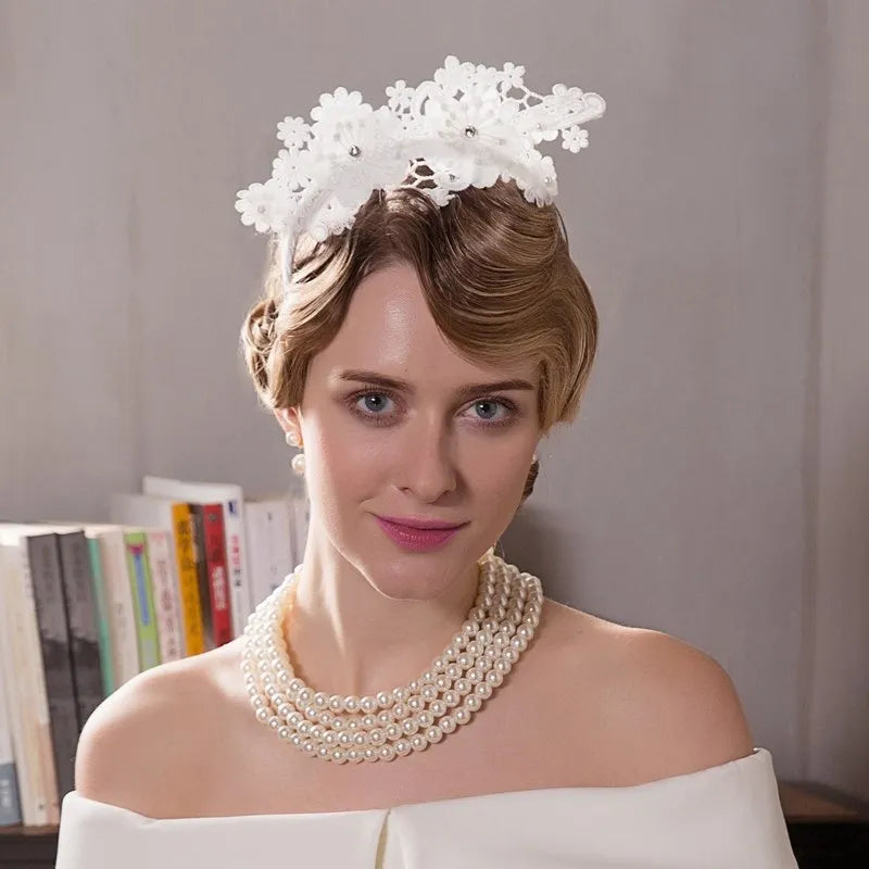 FADVES Elegant White Floral Lace Fascinator Headband with Crystal Accents, Wedding Hair Accessory, Bridal Headpiece 2232
