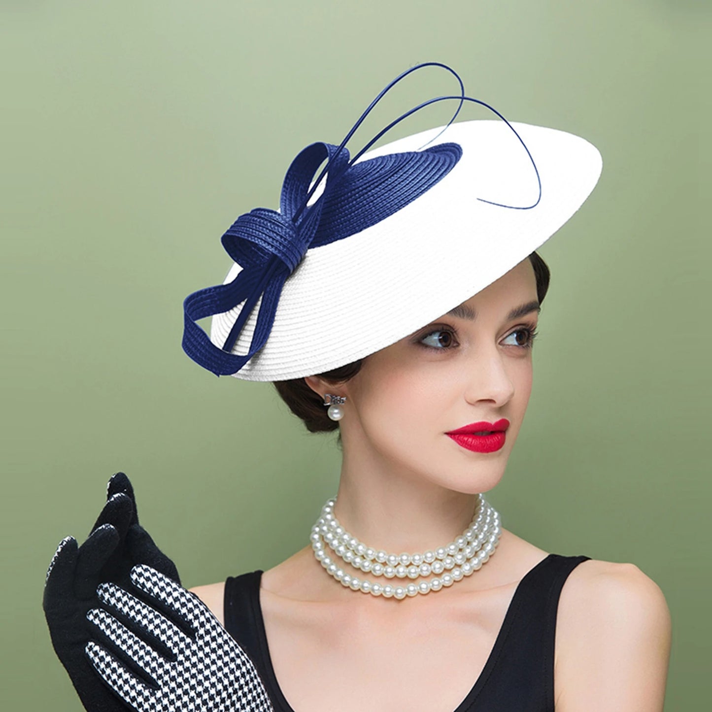 EE 2333  Spring and Summer /Feather / Kentucky Derby Hat /Fascinators Black White Weddings /Cocktail Derby Party /Elegant