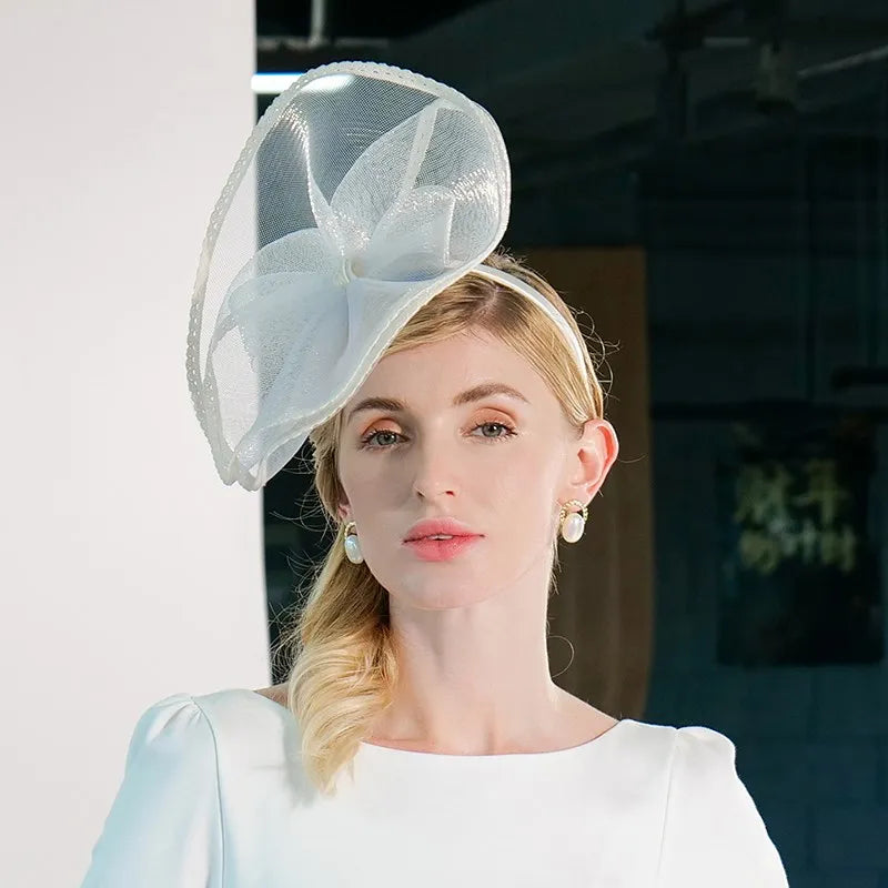 FADVES Elegant White Mesh Fascinator Hat with Bow, Wedding Church Tea Party Headband, Special Occasion Cocktail Headpiece 2334