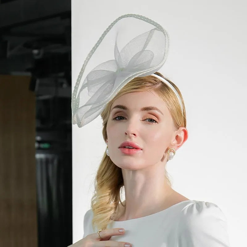 FADVES Elegant White Mesh Fascinator Hat with Bow, Wedding Church Tea Party Headband, Special Occasion Cocktail Headpiece 2334