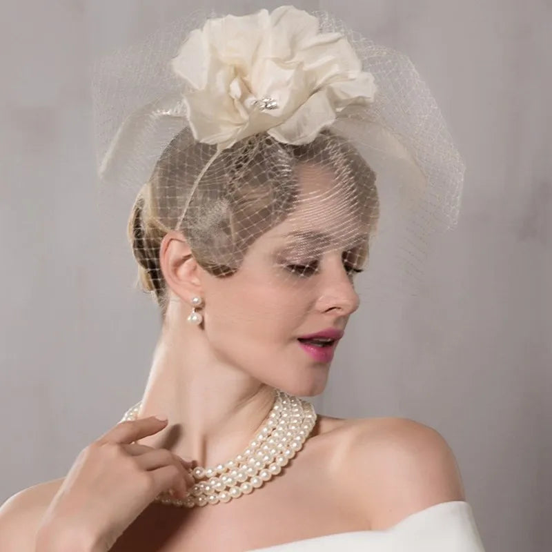 EE 2362 spring on New England network yarn hat female British socialite party hat