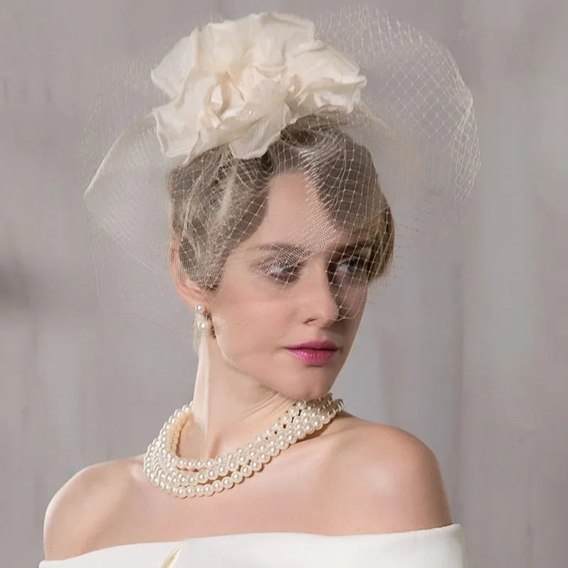 EE 2362 spring on New England network yarn hat female British socialite party hat