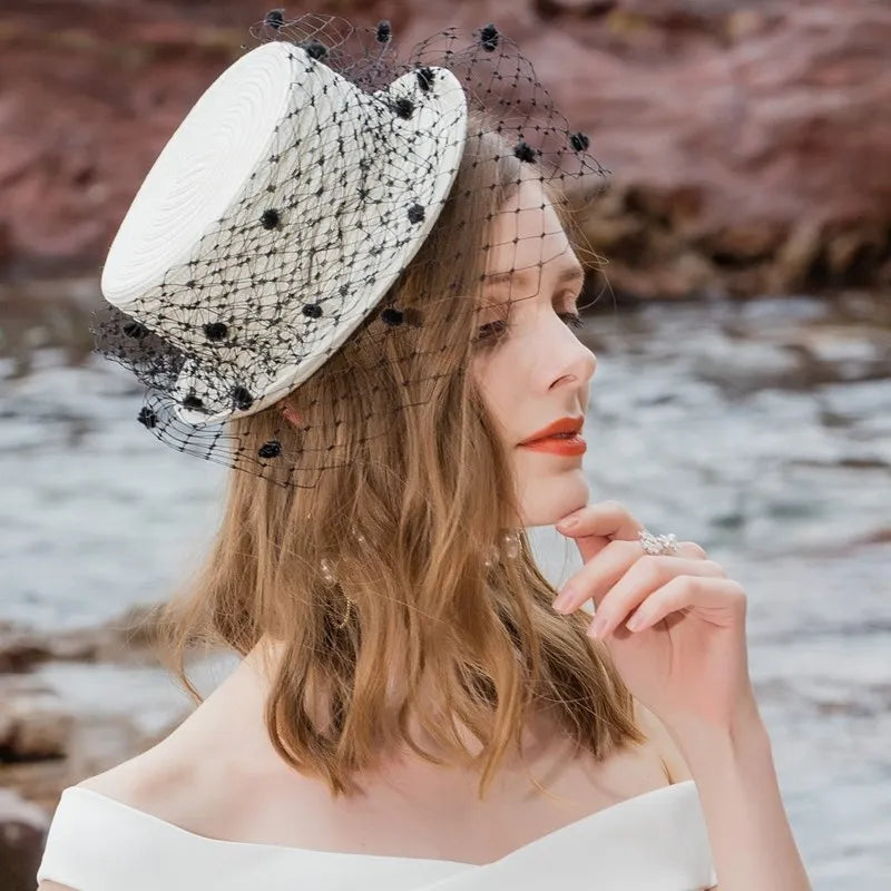 EE 2397  through white gauze plaid restoring ancient ways English jockey club banquet small female summer hat hat