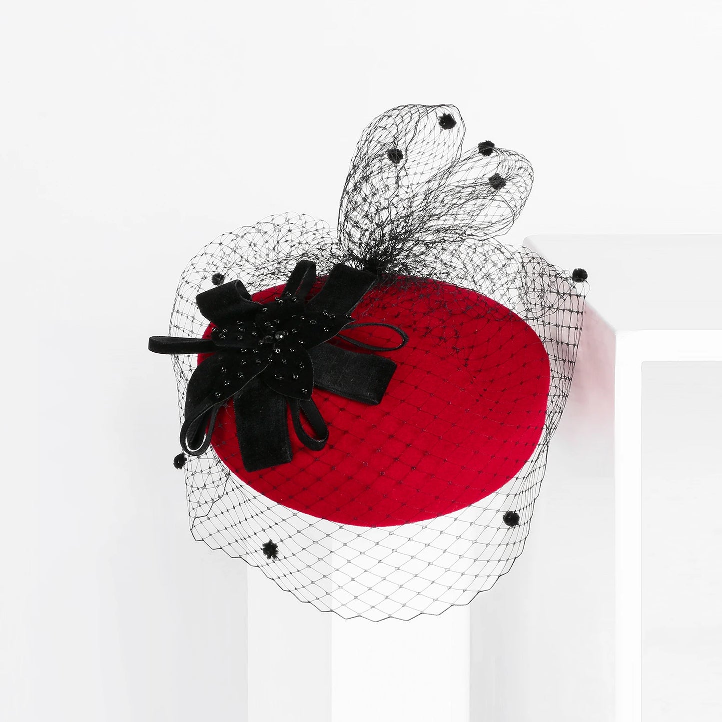 EE 3017 Special Occasion /Congratulations /Carnival /Fascinator Gorgeous Wool With Tulle /Wedding  /Honeymoon  Hat /Elegant