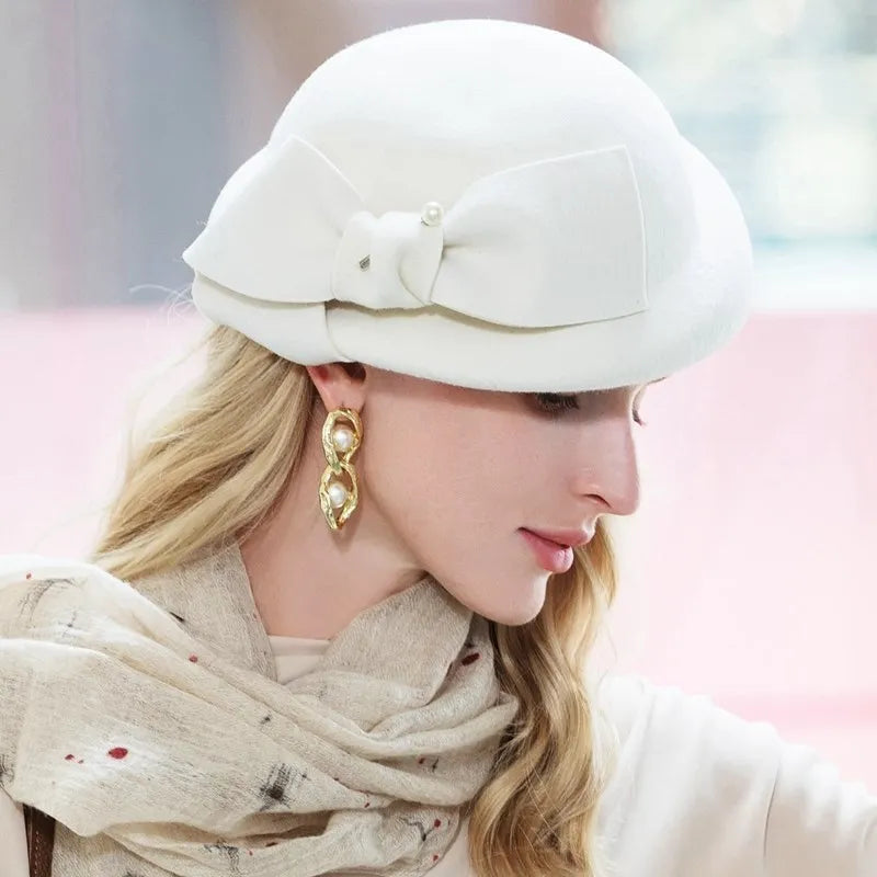 FADVES Elegant Wool Felt Beret Hat for Women, White Fascinator Pillbox Style with Bow, Formal Church Wedding Cocktail Party Dress