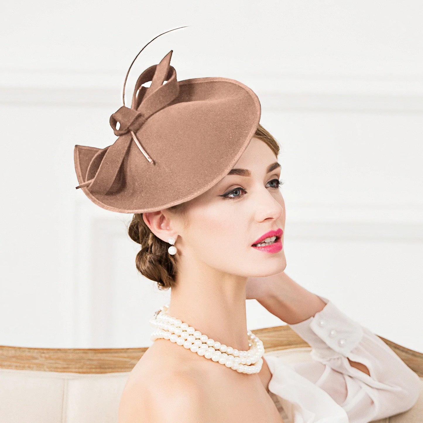 EE 3040 Original Design/Winter/Warm/Adjustable/Party/Evening Headpiece/Bowknot/Ostrich Quills/100% Wool Felt Hats