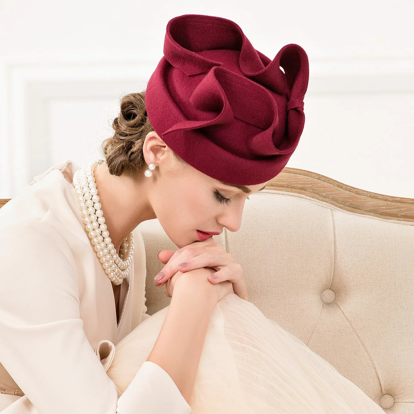 EE 3081 autumn new hat vintage wine red adult female wool hat British socialite party winter hats