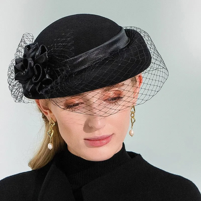 EE 3084  winter new joker hats wool beret web celebrity leisure autumn female winter hats