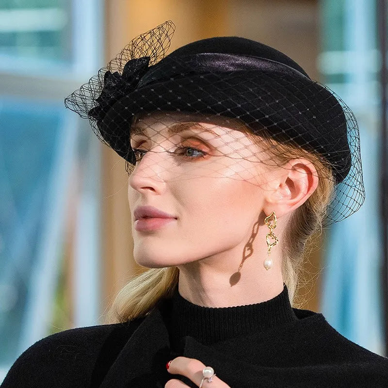 EE 3084  winter new joker hats wool beret web celebrity leisure autumn female winter hats
