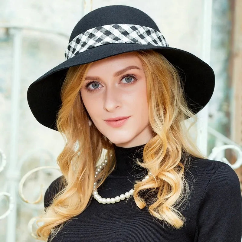 EE 5056 Autumn and winter youth warm woolen top hat Korean version of casual casual winter British hat woman