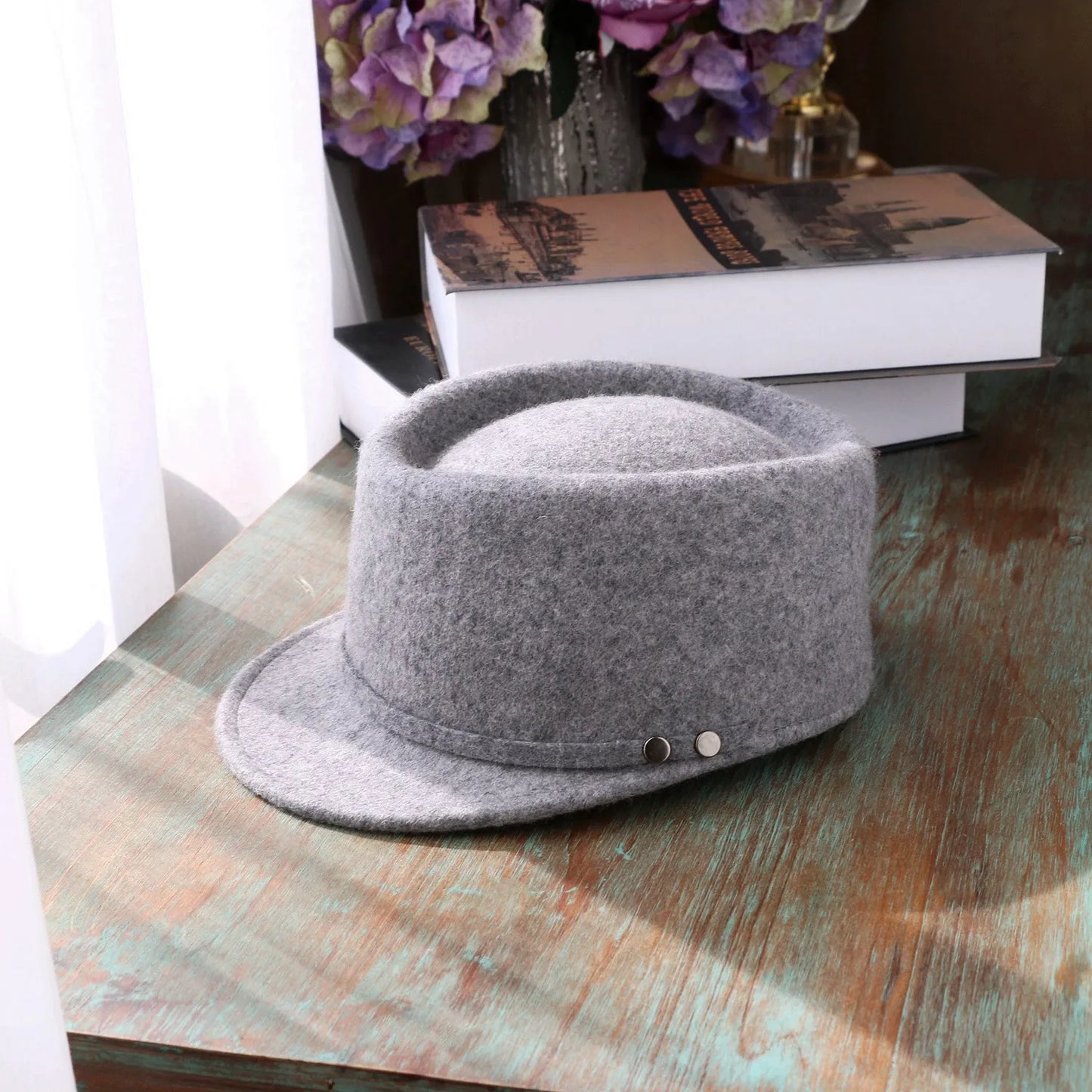 EE 5084 autumn and winter new woolen baseball cap girl's hat female Korean version of all fashion winter style felt ha
