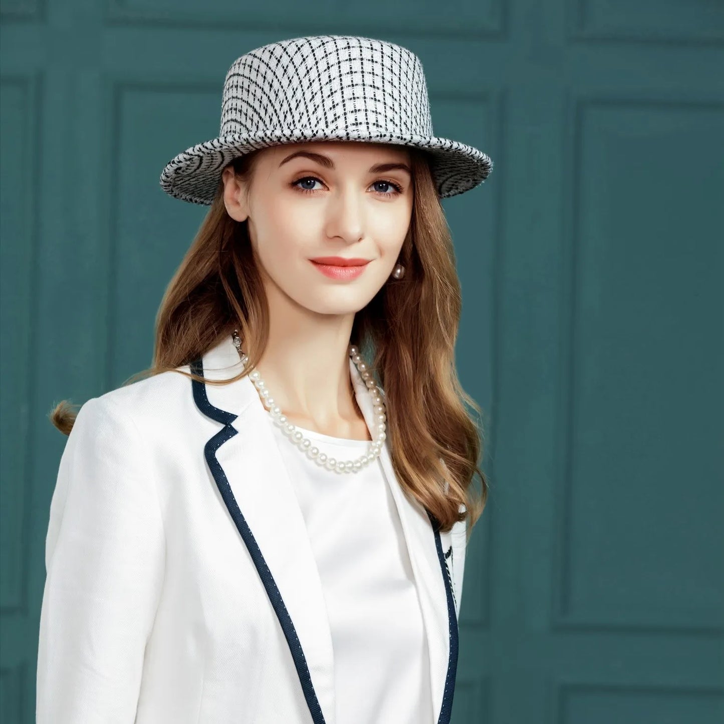 EE 5110 autumn and winter new British top hat casual simple wide brim hat winter warm hat woman