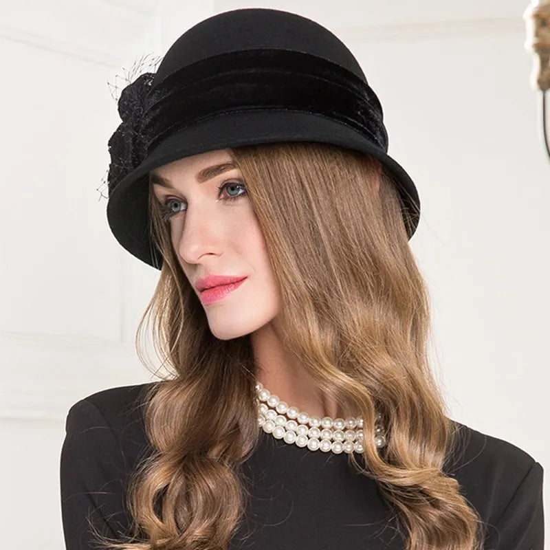 EE 5200 Autumn and Winter British Women's Wool Hat Versatile Wool Top Hat European and American Leisure Shopping Black Hat