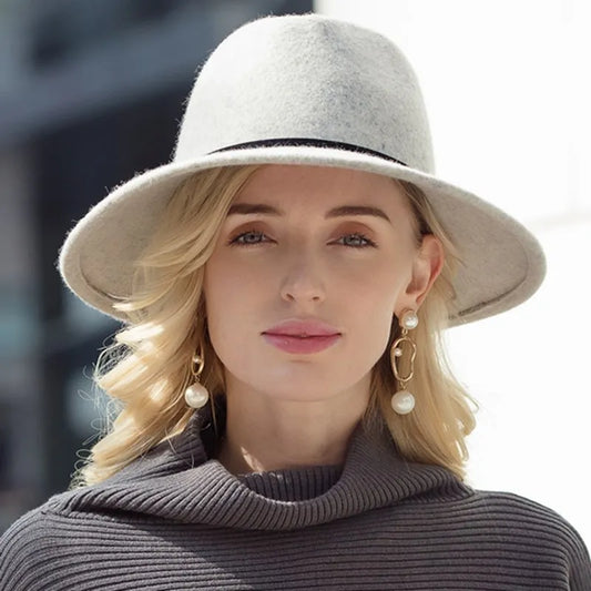 EE 5251 new winter travel Sir Cloth cap contracted joker hat female restoring ancient ways of England