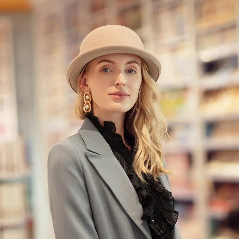 EE 5253 Autumn and Winter New Round Top Rolling Eaves Wool Hat Simple and Versatile Style Celebrity Ladies Hat Children