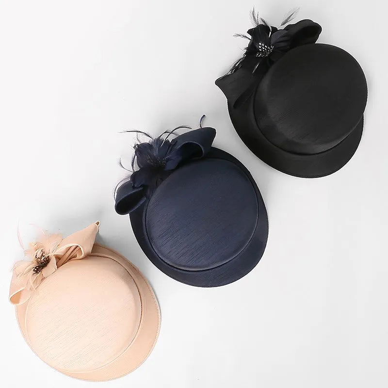 EE 5260 Original Design Spring and Autumn New Elegant Feather Top Hat Retro Western Style Beautiful Hat Girl