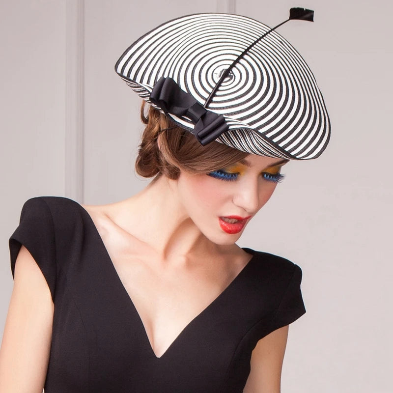 EE 7039 Spring and Summer/Stylish/Elegant Feminine Style/Ostrich Quills/Bowknot/Stripe/Sun Protection/Saucer Hat/Straw Hat