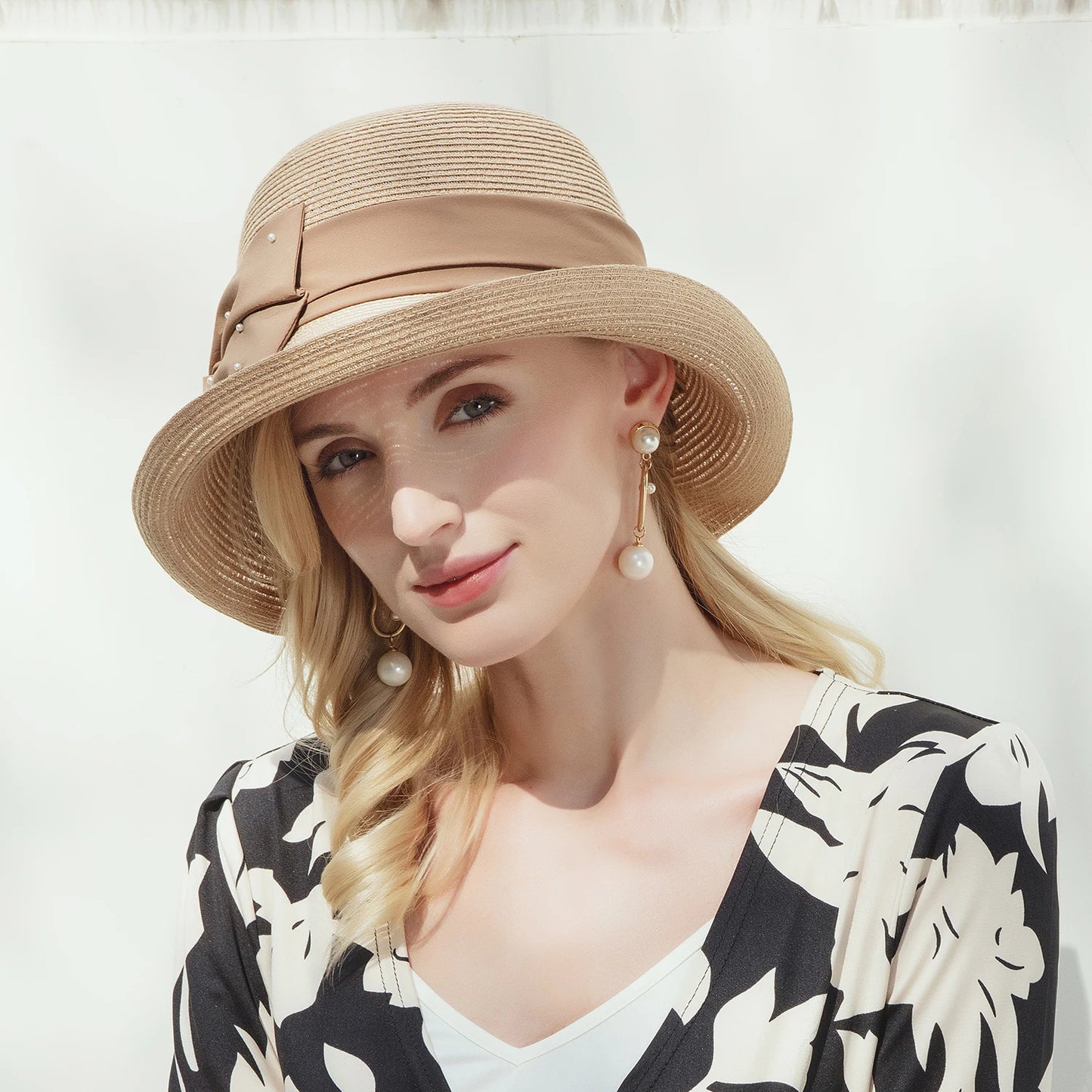 EE 7075 Summer/Original Design/Stylish/Daily Wear/Bowknot/pearls/ribbon/Fascinator/Sun Protection/Sunbonnet/Straw Hat
