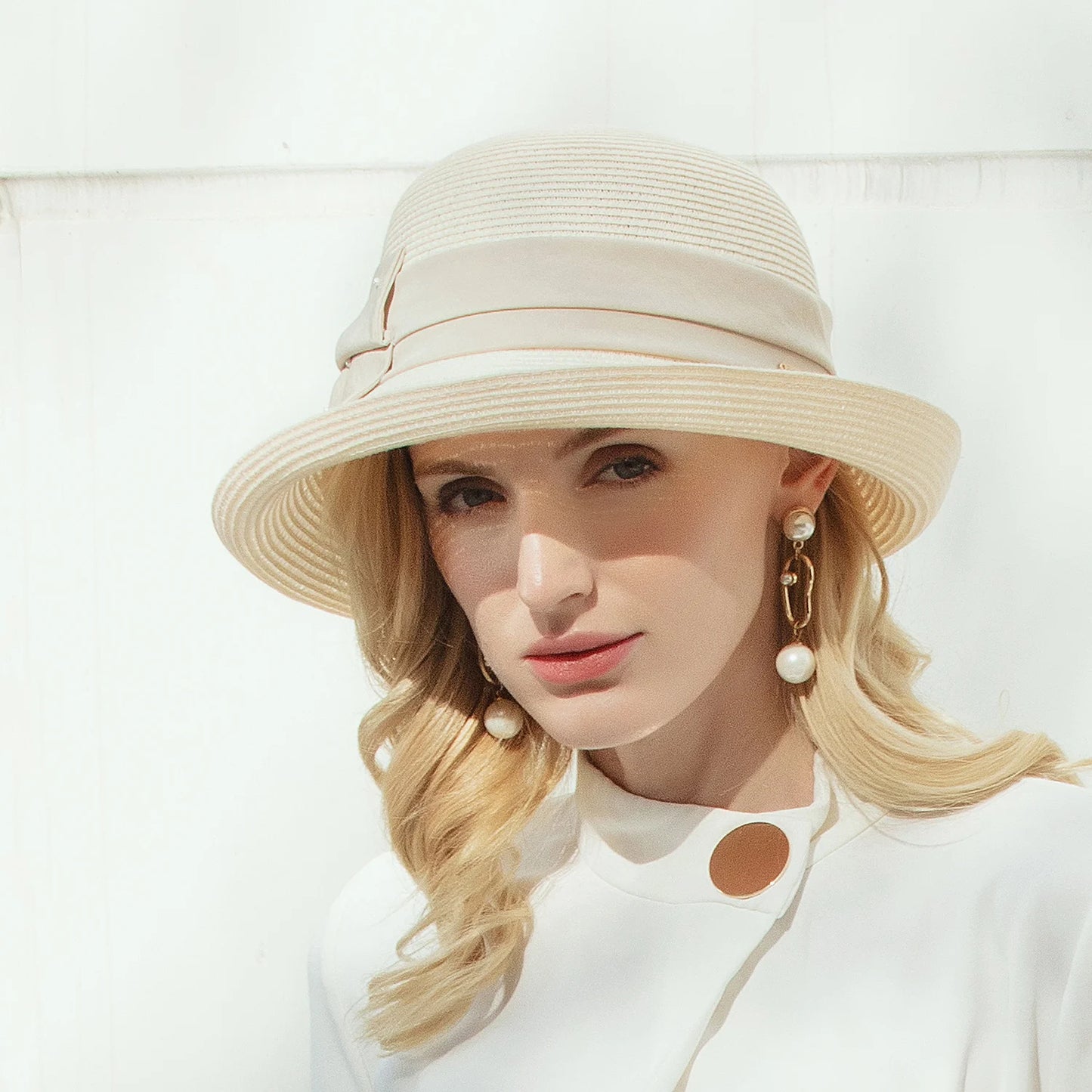 EE 7075 Summer/Original Design/Stylish/Daily Wear/Bowknot/pearls/ribbon/Fascinator/Sun Protection/Sunbonnet/Straw Hat