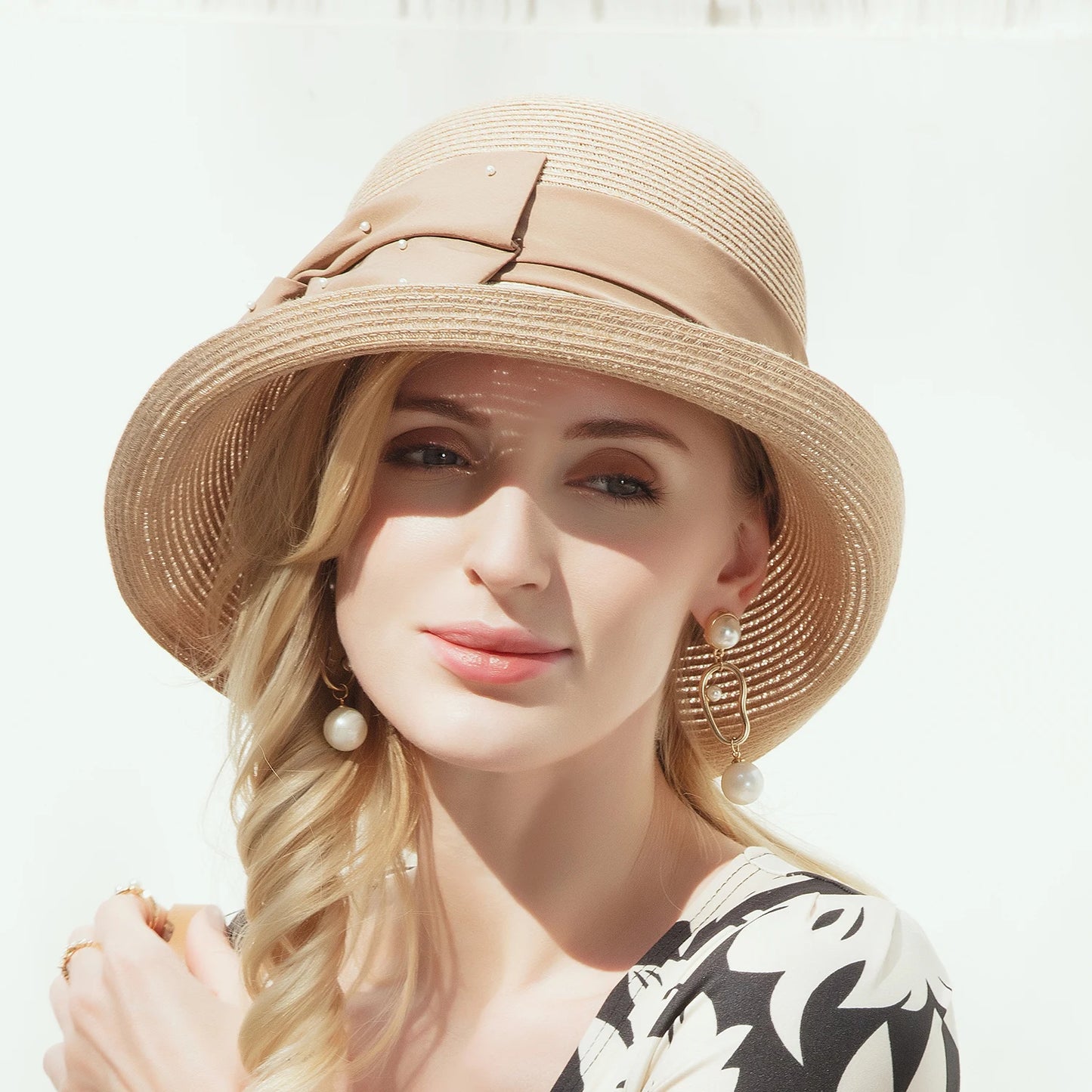 EE 7075 Summer/Original Design/Stylish/Daily Wear/Bowknot/pearls/ribbon/Fascinator/Sun Protection/Sunbonnet/Straw Hat