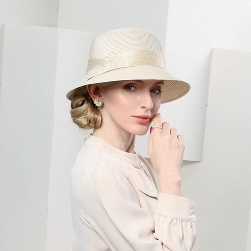 EE 7296 the new spring/summer 2023 contracted joker is prevented bask in straw sunhat flower decoration elegant woman