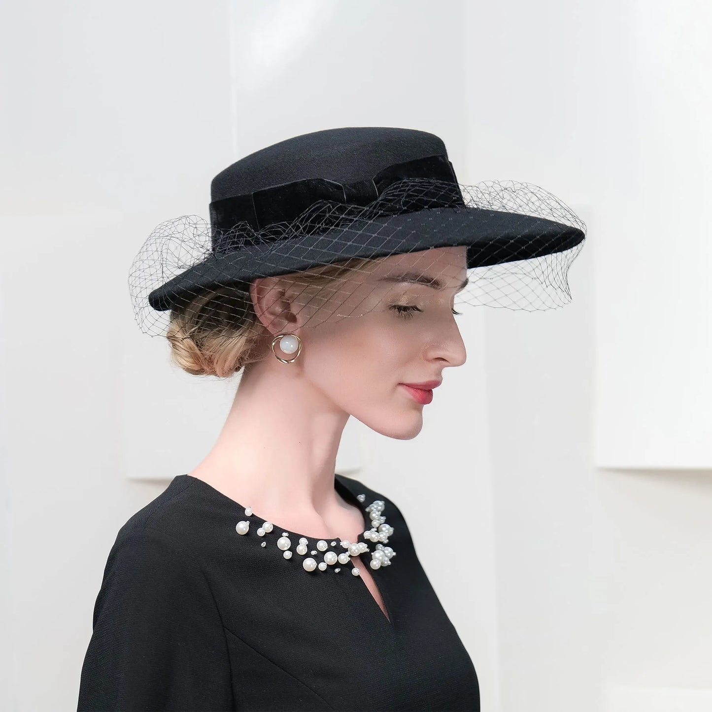 Ms EE 5267 qiu dong French elegant net shamao British Hepburn wind restoring ancient ways eaves wool trilby hat