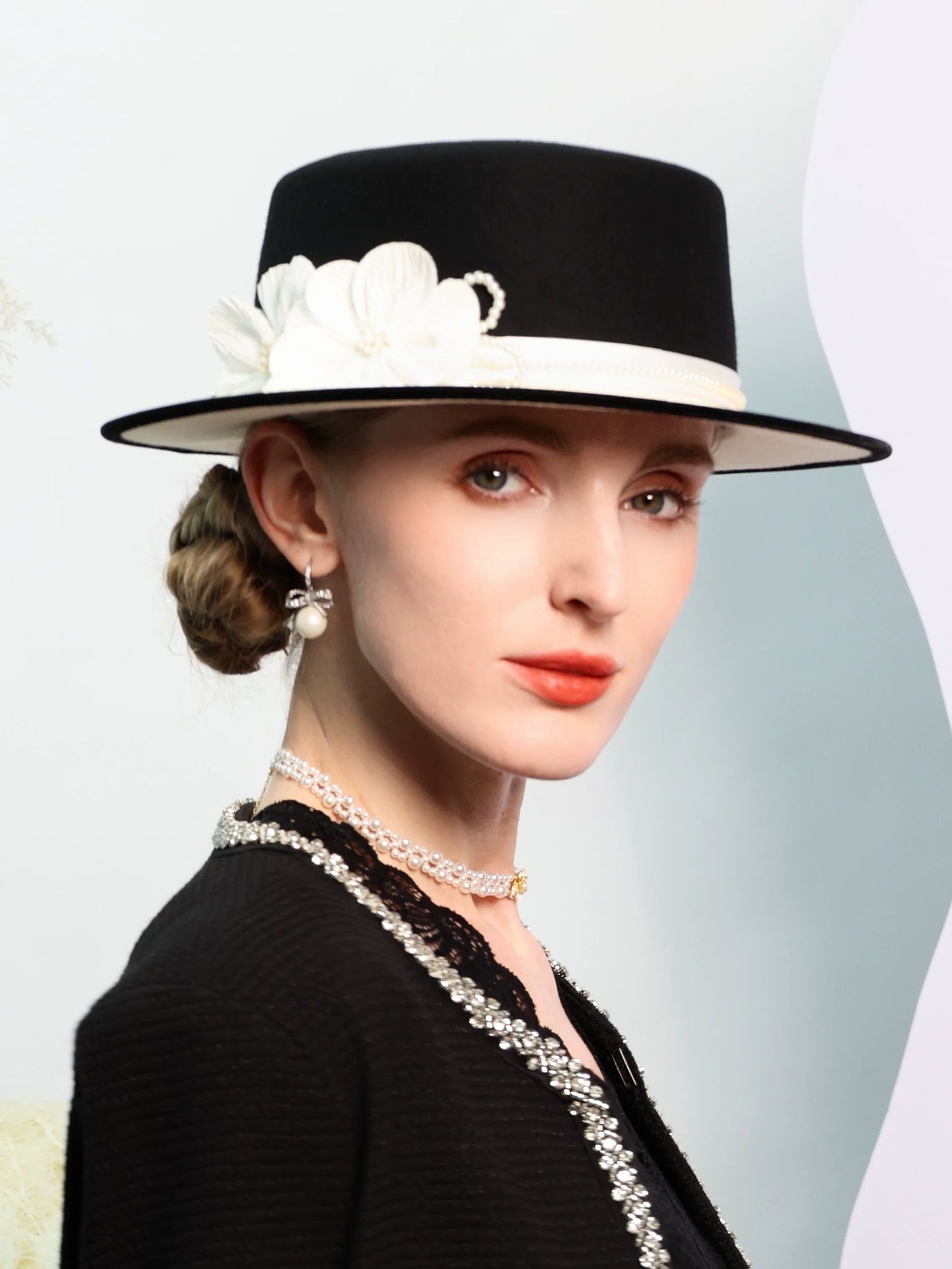 FADVES Elegant Women's Wide Brim Wool Felt Fedora Hat Classic Church Style 5070