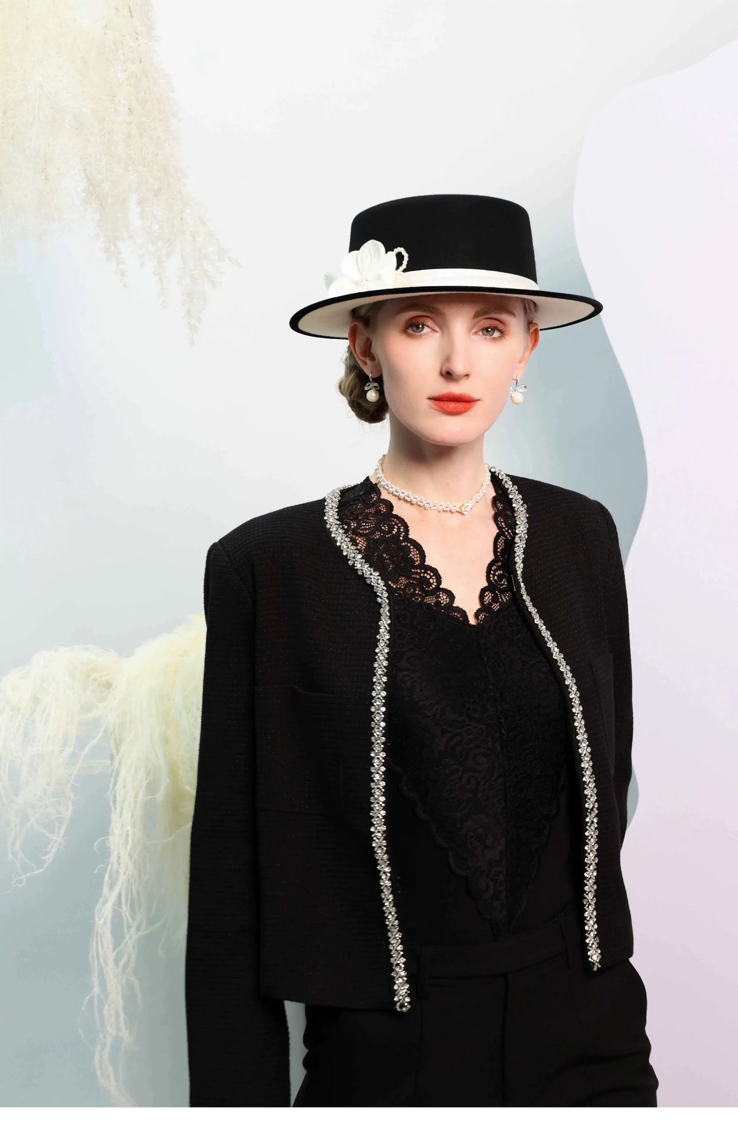 FADVES Elegant Women's Wide Brim Wool Felt Fedora Hat Classic Church Style 5070